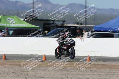 media/Oct-05-2025-CVMA (Sun) [[beeef4f201]]/Race 2-Supersport Middleweight/